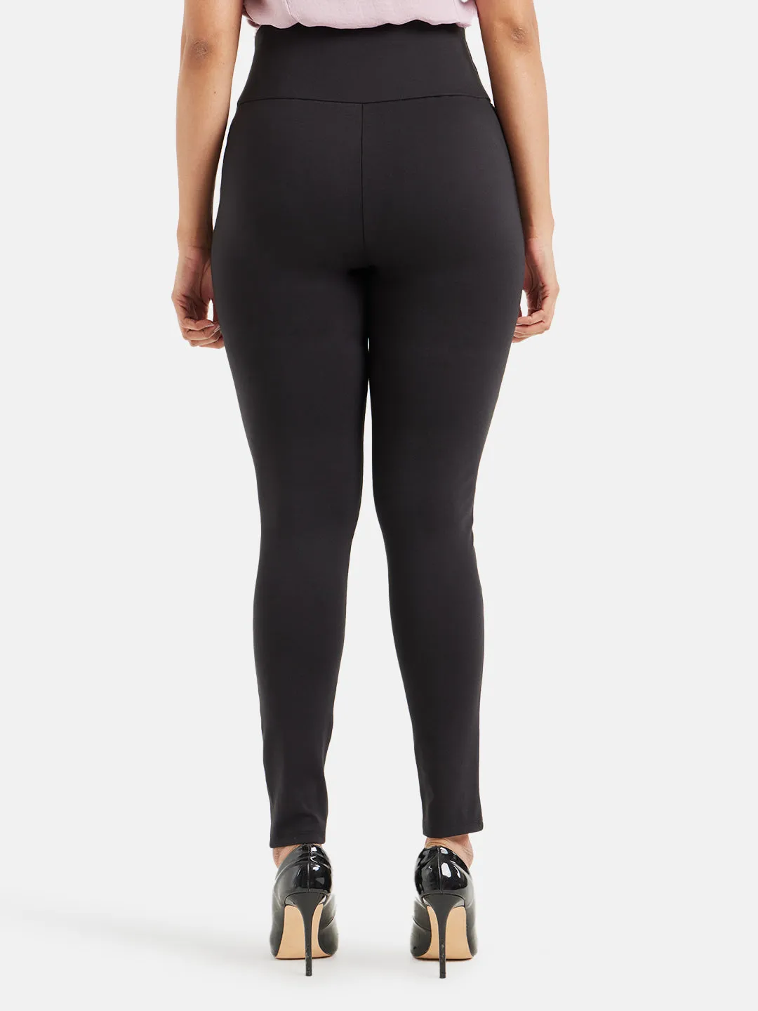 Front Button Detail High Rise Jeggings