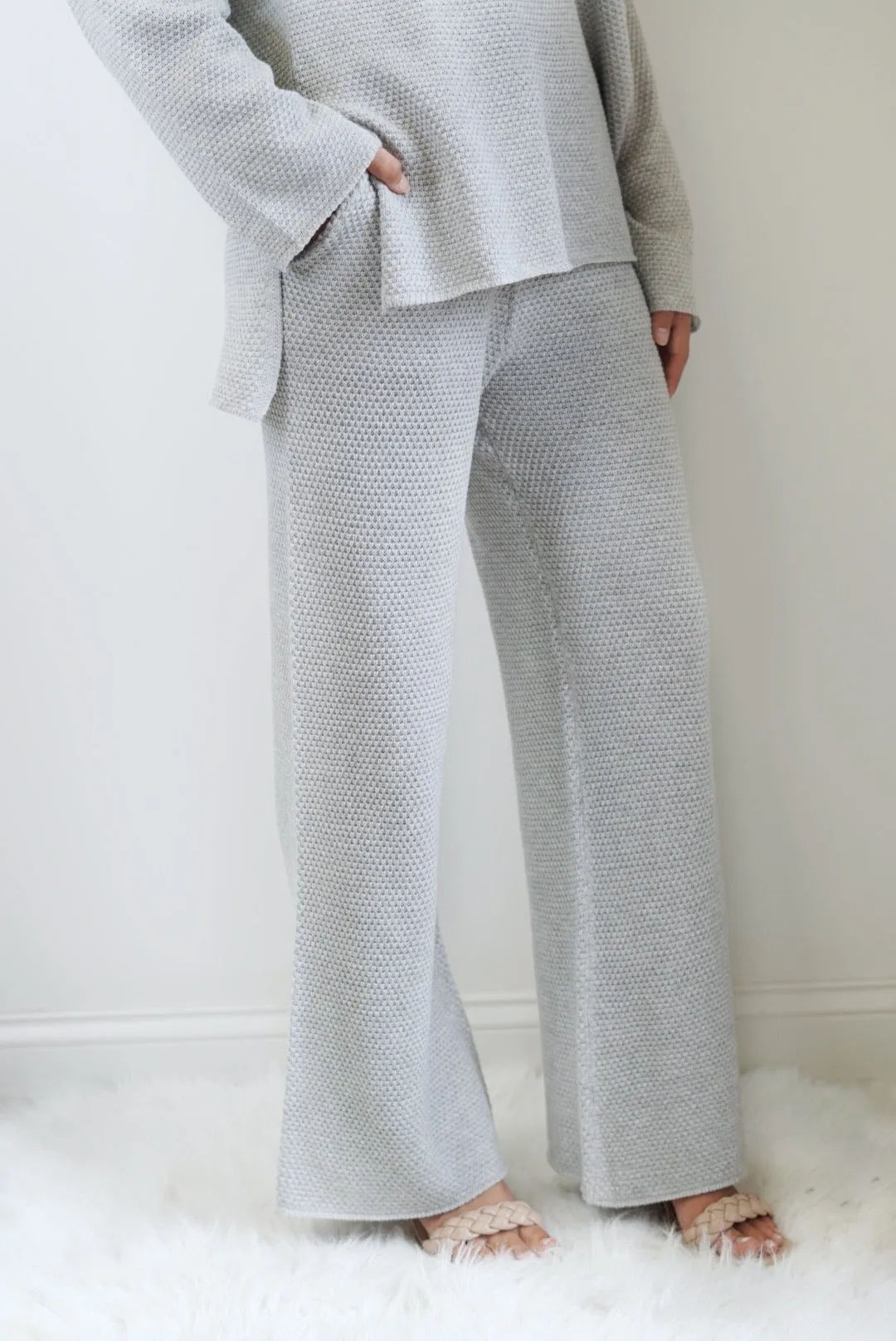 Honey Textured Wide Leg Sweater Pants