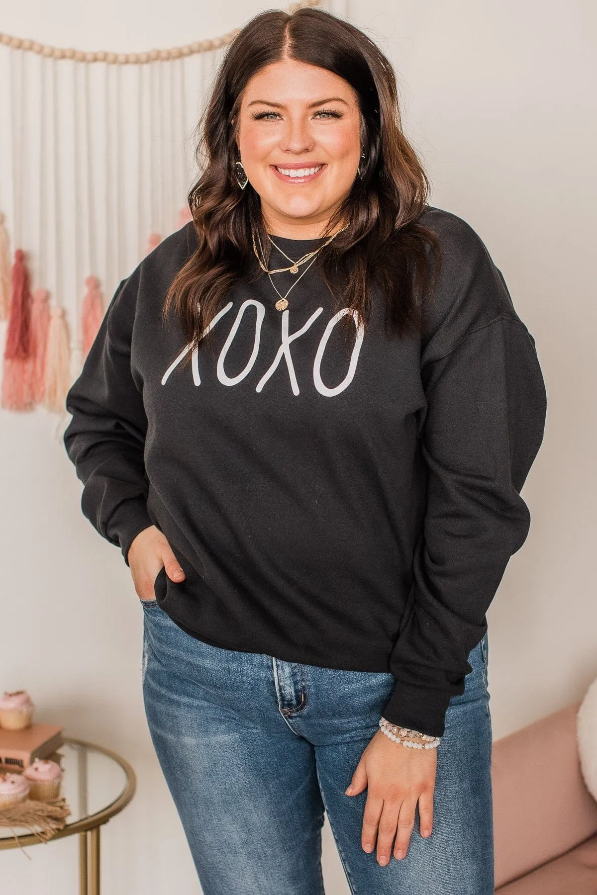 Hugs & Kisses XOXO Graphic Pullover- Black