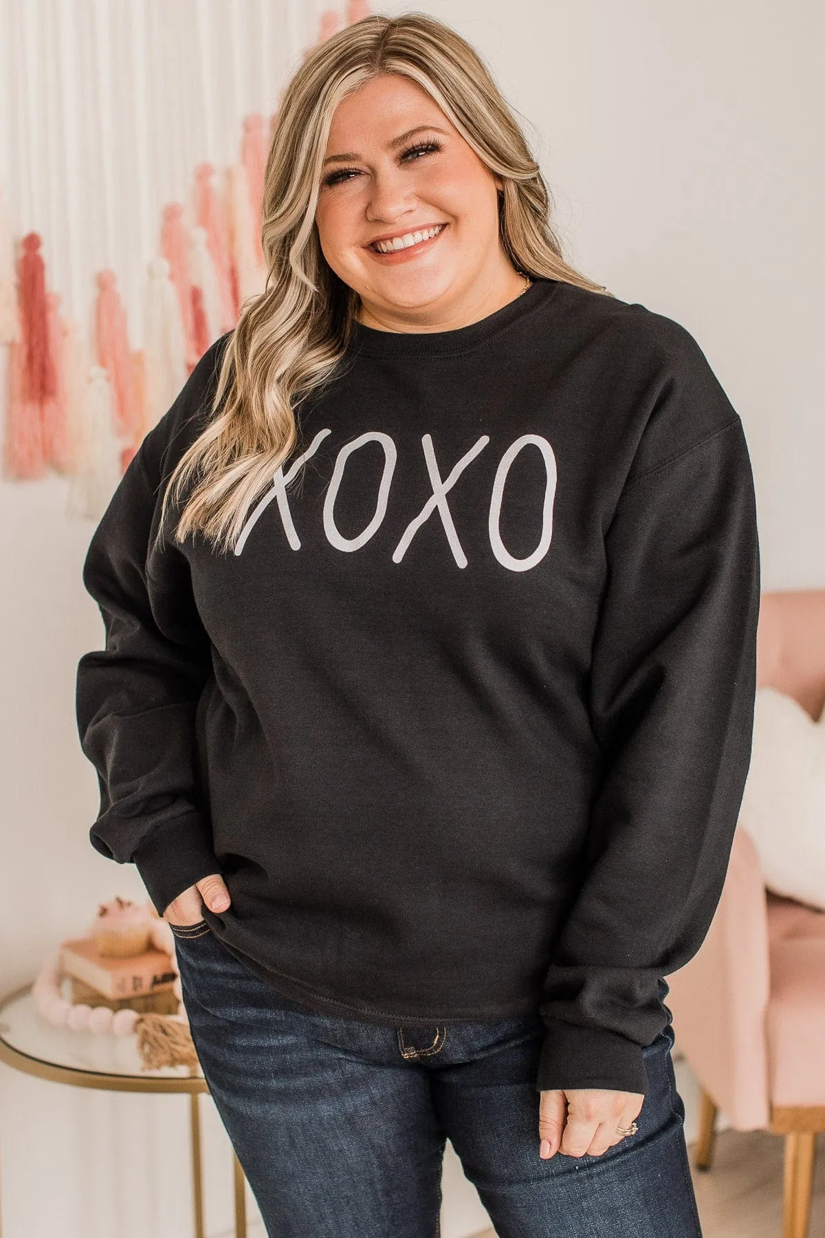 Hugs & Kisses XOXO Graphic Pullover- Black