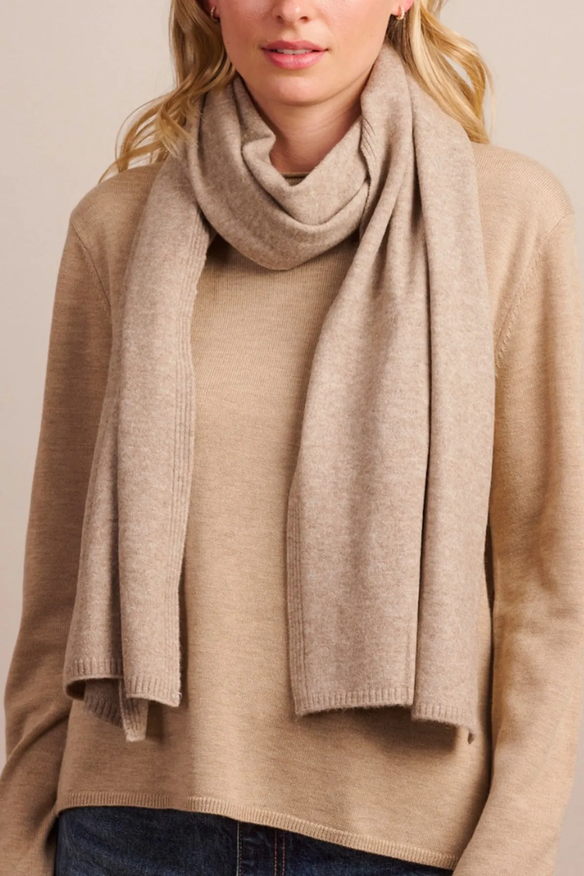 Latte St Moritz Scarf