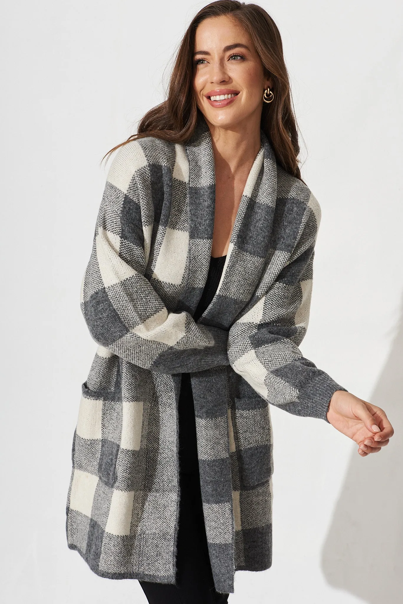 Morden Knit Cardigan In Black Gingham Wool Blend