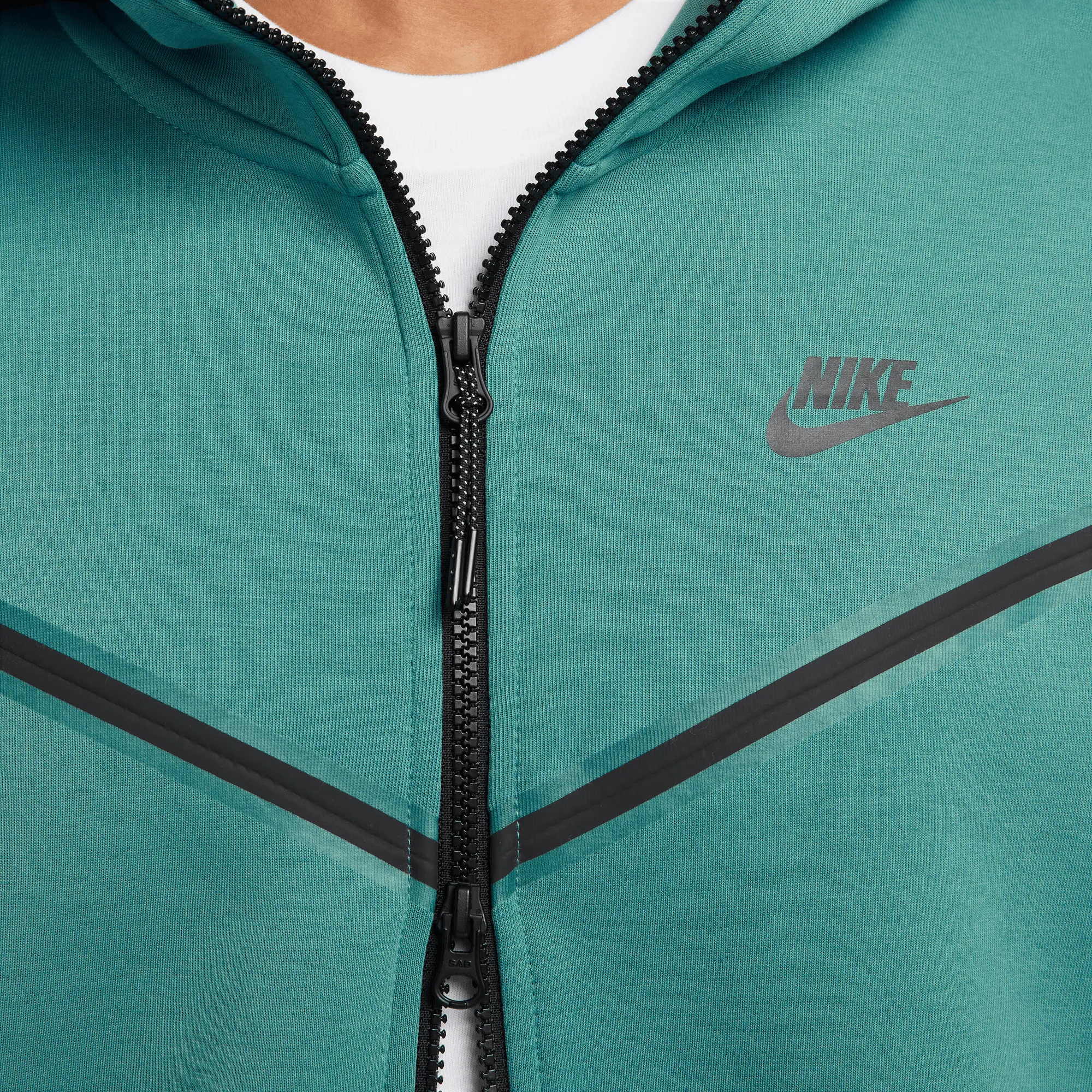 Nike Sportswear Tech Fleece Green Full-Zip Hoodie