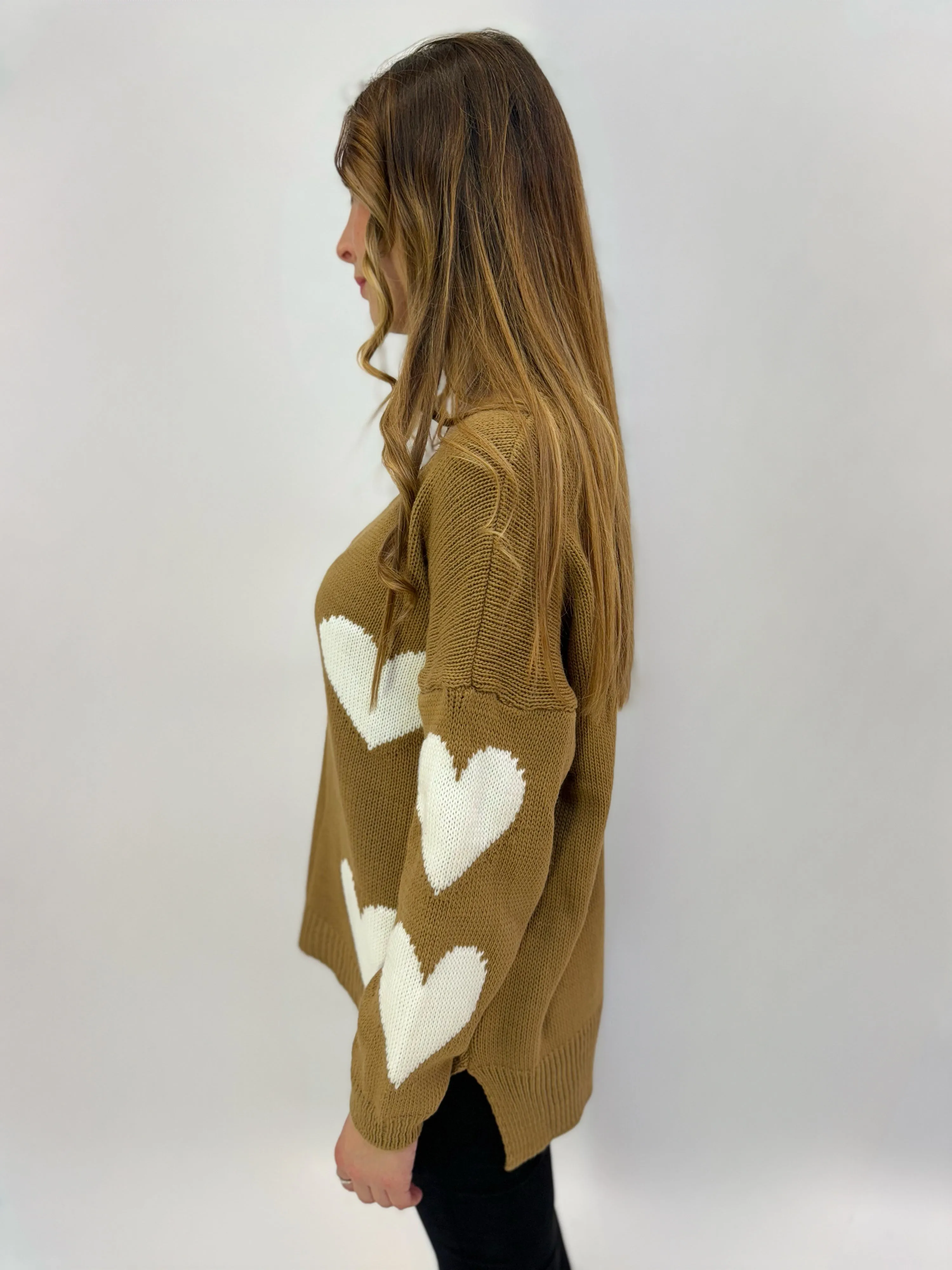 Pullover scollo V con cuori