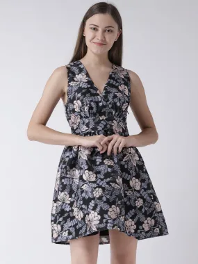 V-neck Smock Dress in Floral